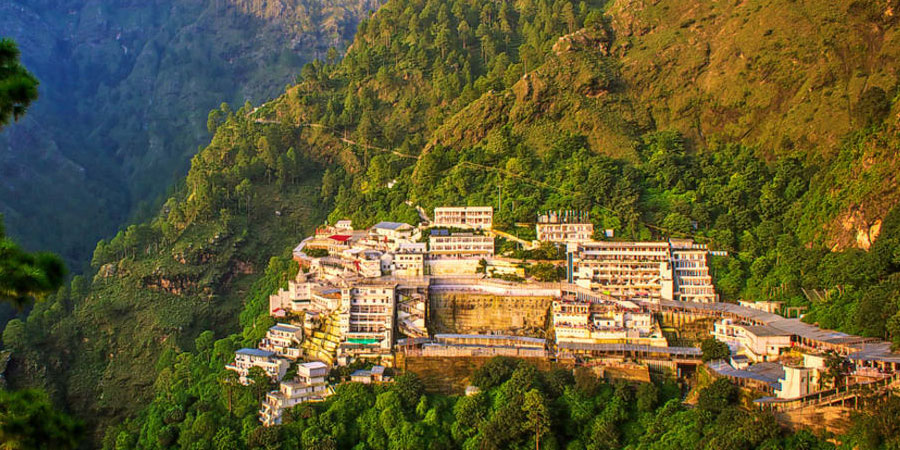 Divine Vaishno Devi Journey with Jammu Retreat