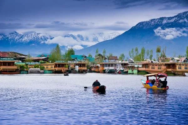 Enchanted Kashmir Escape