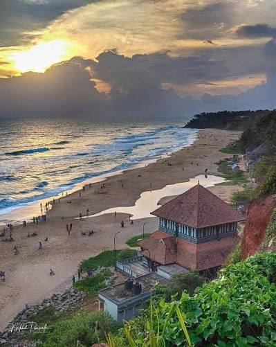 Arrival in Varkala: Embrace the Coastal Charm