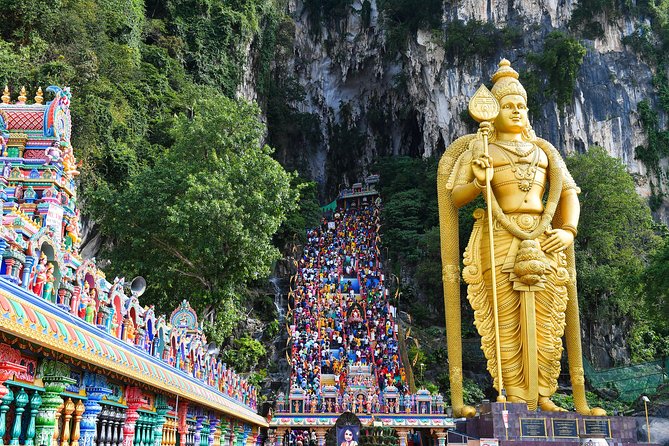 Cultural Insights at Batu Caves