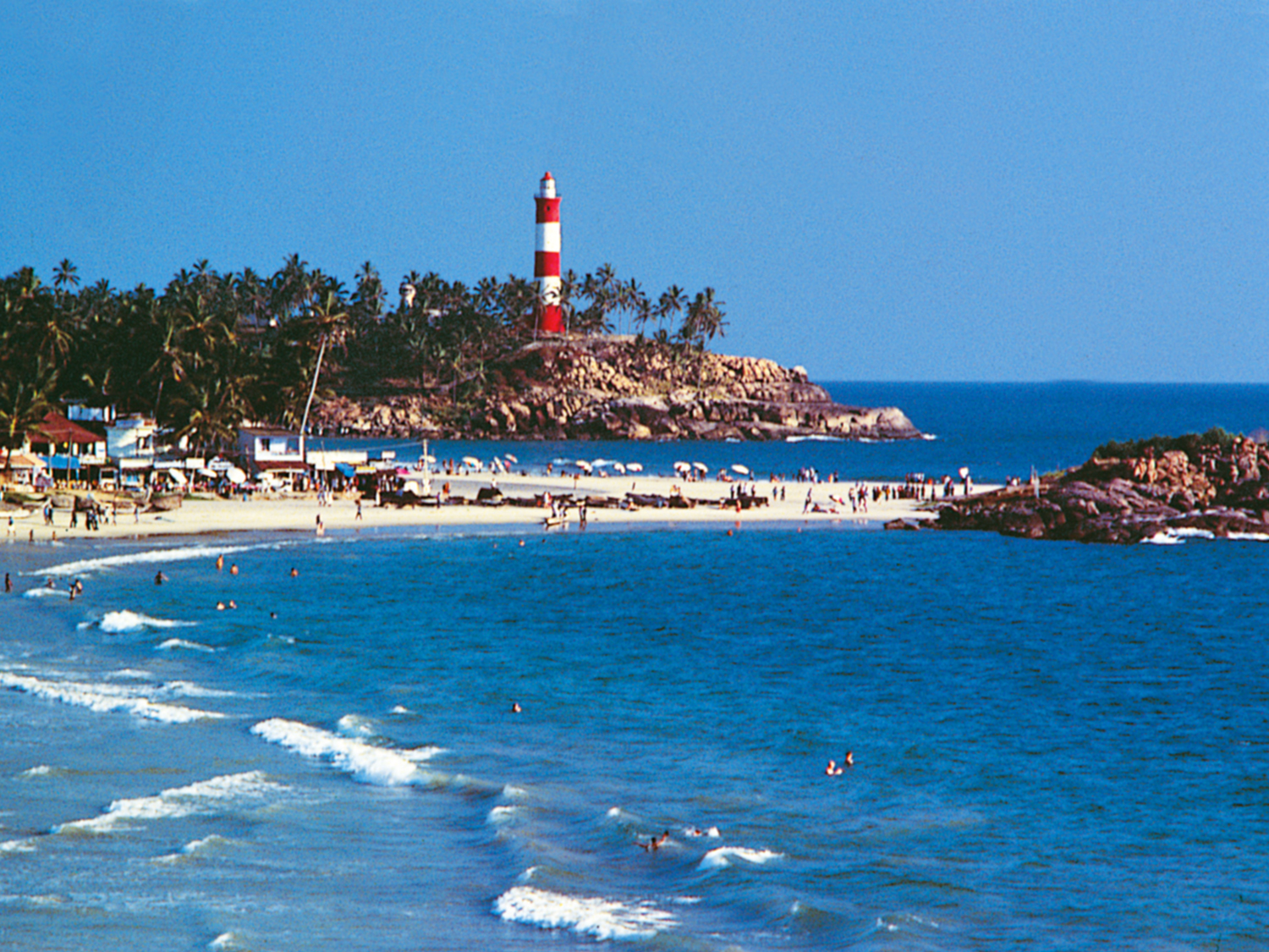 Kumarakom to Kovalam