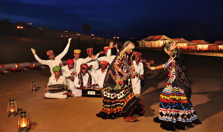 Jaisalmer: Dunes and Heritage